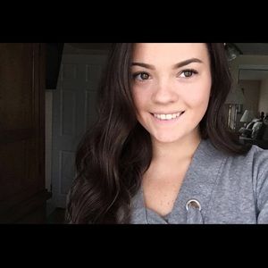 Meet your Posher, Kelly